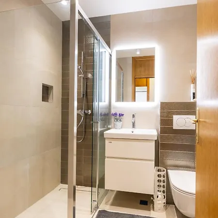 Seaside Two-floor Heaven *