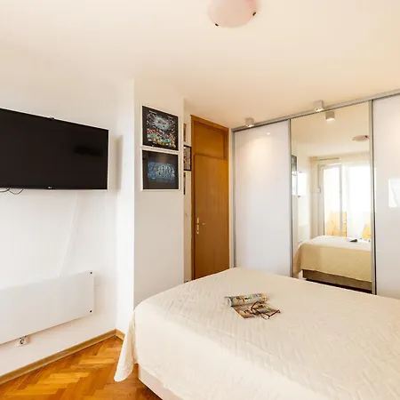 Daire Seaside Two-floor Heaven *