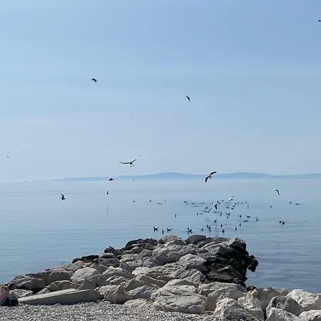 Seaside Two-floor Heaven *